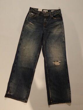 GUESS G11 Wide Leg Distressed Jeans — W28 L32 — NWT